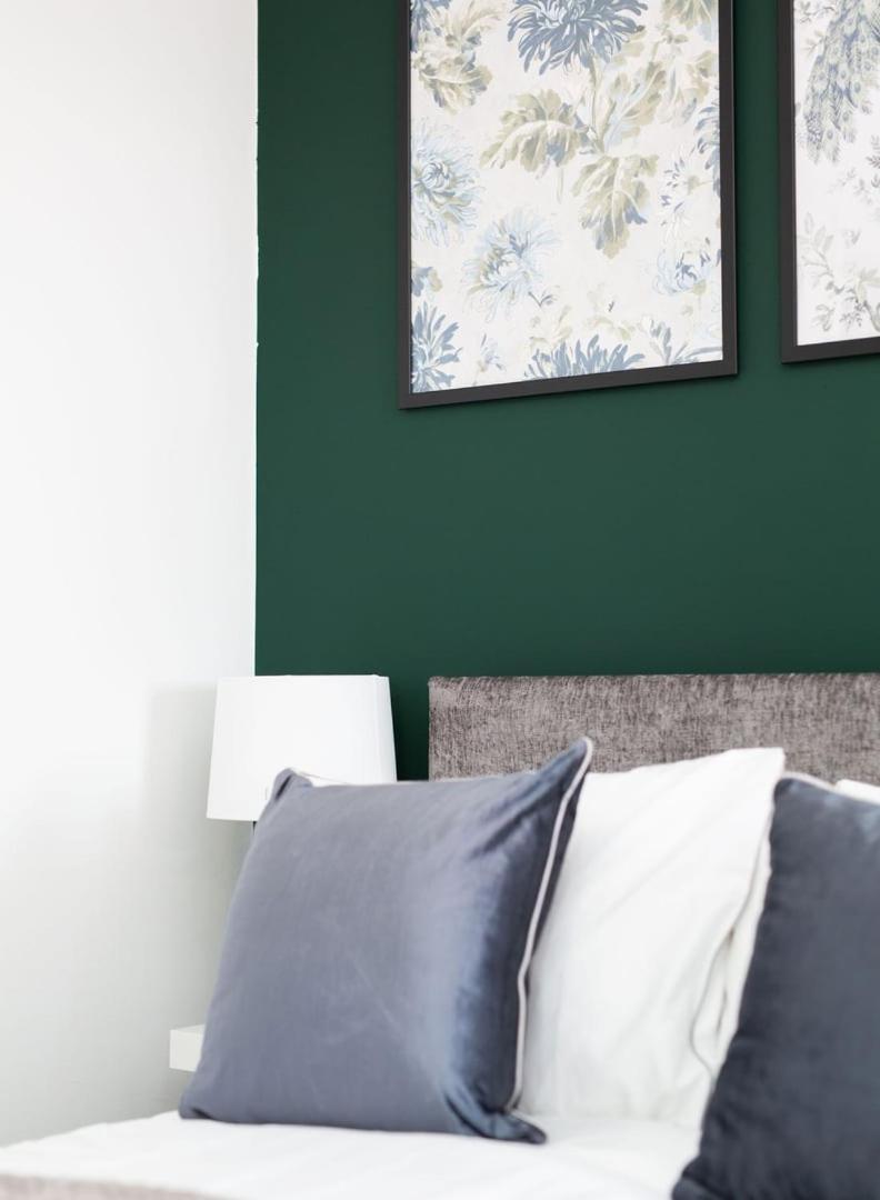 Studio Apartment With 65" Smart Tv نيوبورت المظهر الخارجي الصورة